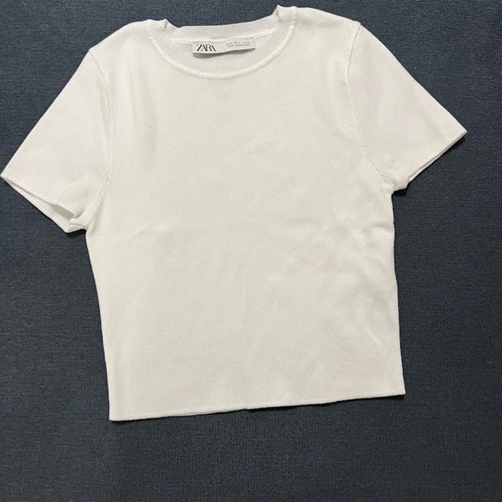 Zara White Ribbed Tee